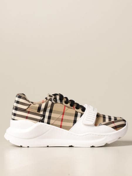 sneakers burberry uomo|burberry sneakers price.